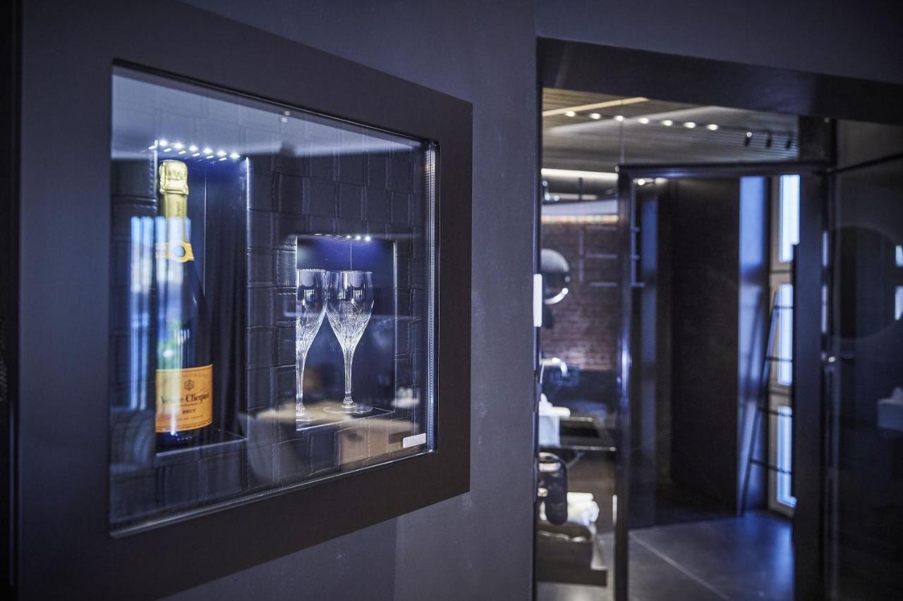 Hotel Oniro - Luxury Rooms & Wellness Suites (Adults Only) Турне Экстерьер фото